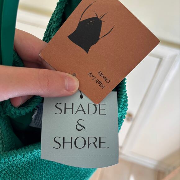 Shade & Shore NWT Women's Pucker Texture Cross Back One Piece Swimsuit Green XL - Picture 8 of 12